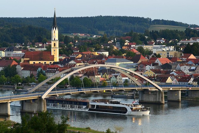 1-way Prague to Vilshofen private transfer - up to 7 passengers - Getting to Vilshofen, door-to-door arrival
