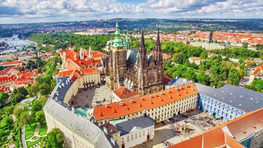 3-hour Private Prague Castle Walking Tour - Skip-the-line entry: saving time where it really counts
