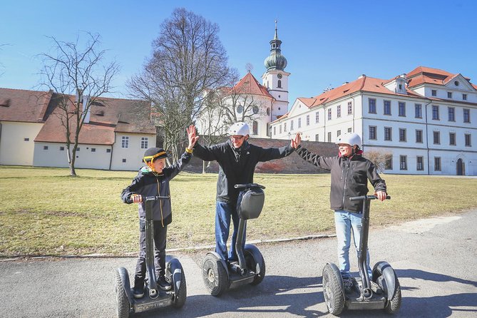3h Small-Group Segway Tour & Free Taxi Transport ️with PragueWay - Park Ladronka: when the city gives you room to breathe