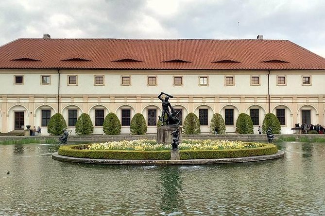 6 hours Prague Gardens and Parks Private Tour by car - Key Things You’ll Notice on This Prague Gardens Tour