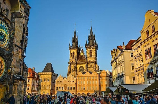 A weekend in Prague: Private transfers and tours with official tour guide - Mobile Ticket and English Guide, Small Details That Make It Easier