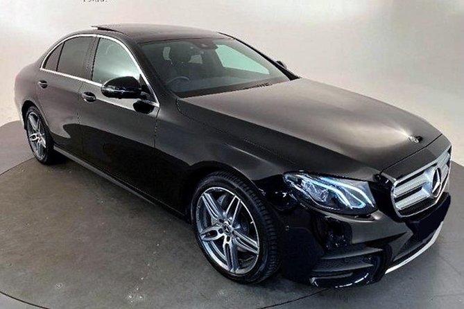 Airport Transfer: Prague Airport PRG to Prague by Business Car - 60 Minutes of Free Wait Time After Landing