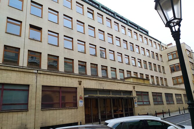 Back to Communism Walking Tour - Stop 2: Wenceslas Square, communism in public view