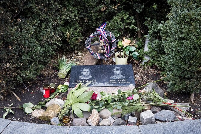 Back to Communism Walking Tour - Stop 3: Narodní třída memorial and the Velvet Revolution