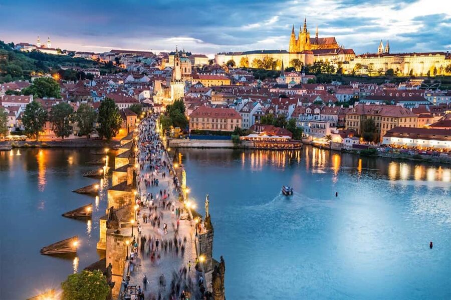 Berlin: Prague VIP luxury Van Day Trip - Charles Bridge crossing: photos, pauses, and how to enjoy it