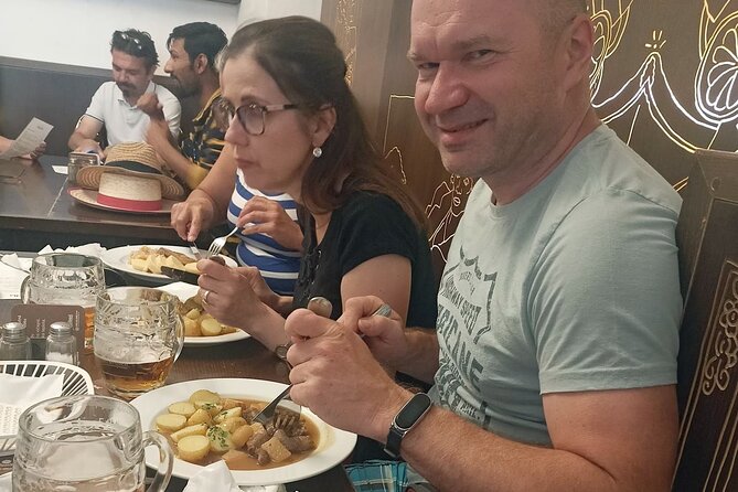 Best of Prague - City walking tour with Czech Cuisine Lunch - Prague Castle in 30 minutes: power past and present, plus the crown jewels