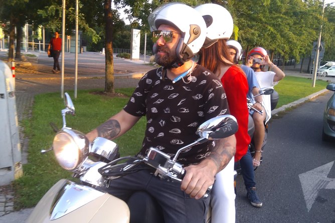 Big scooter tour of Prague, for two (audio guide) - Stop 1: Riegrovy sady, classic park views with character