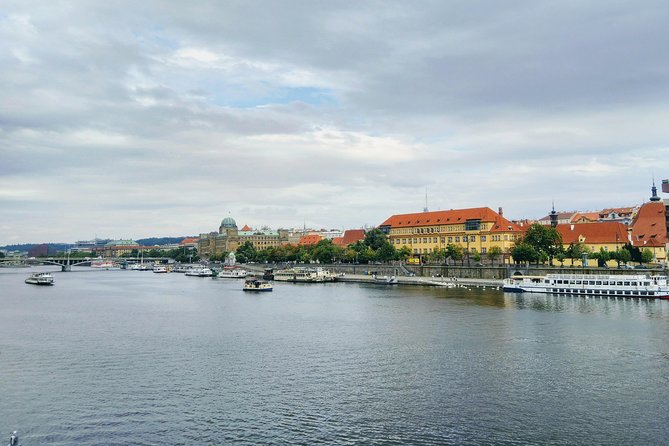 Big scooter tour of Prague, for two (audio guide) - Stop 5: The House associated with Doctor Faust