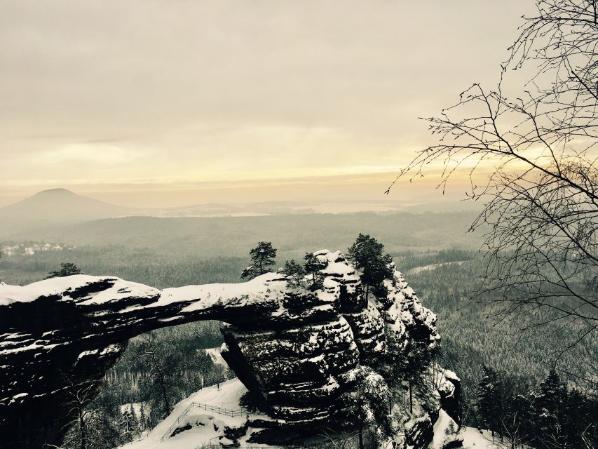 Bohemia & Saxon Switzerland Winter Day Tour from Prague - The Included Lunch Break: Food, Fuel, and a Reset