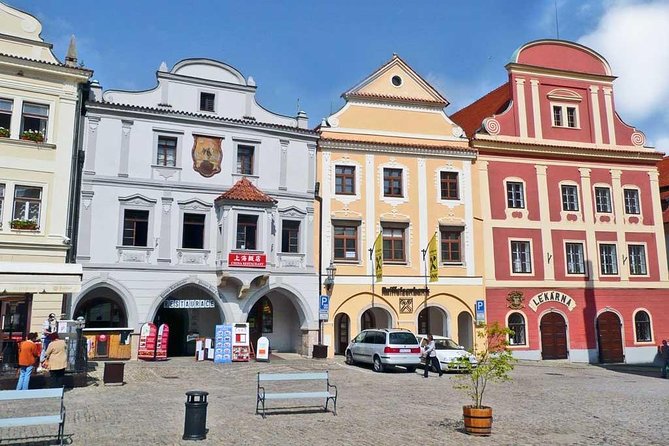 Cesky Krumlov Day Trip from Prague to Vilshofen - Arrival in Vilshofen: drop-off at hotel or pier