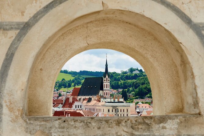 Český Krumlov & Holašovice UNESCO Village Small Group Day Tour - Included vs. not included: plan your day like a pro