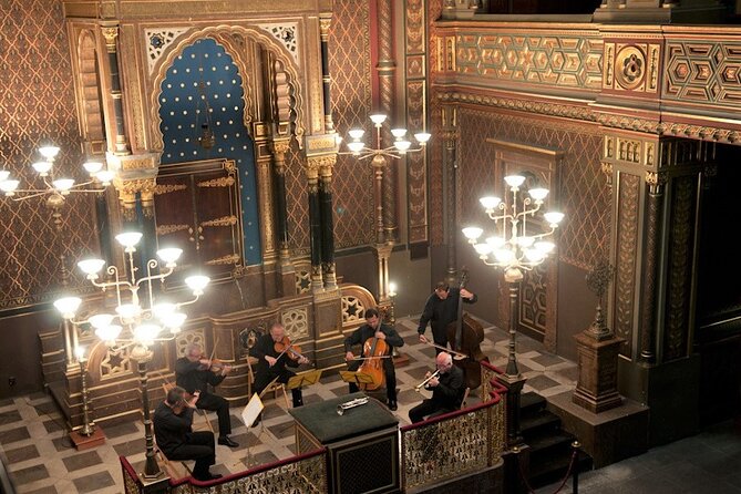 Classical Concert in Spanish Synagogue - Spanish Synagogue Venue: Acoustics and Visual Wow