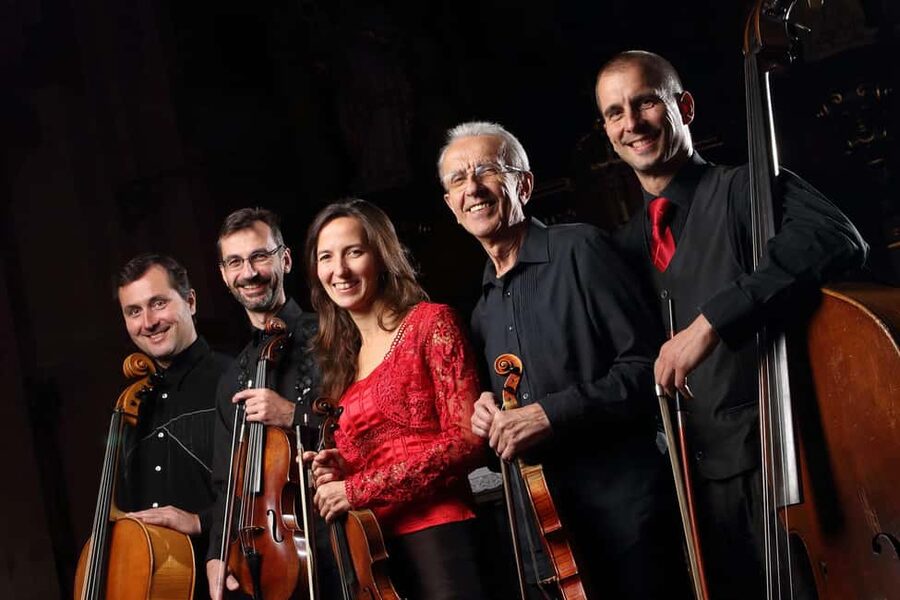 Concert in the Rudolfinum - MOZART, VIVALDI, SMETANA - Stepping into Prague’s Rudolfinum, then finding Suki Hall fast
