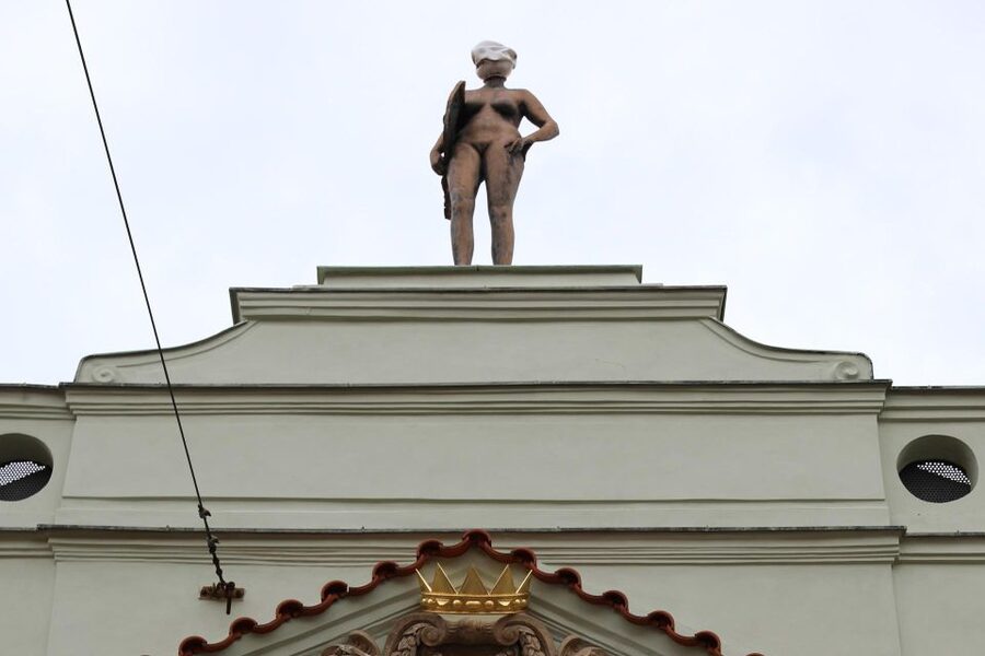 Contemporary art tour in Prague: the works of David Černý - Price and value: $19 for a licensed 90-minute art route