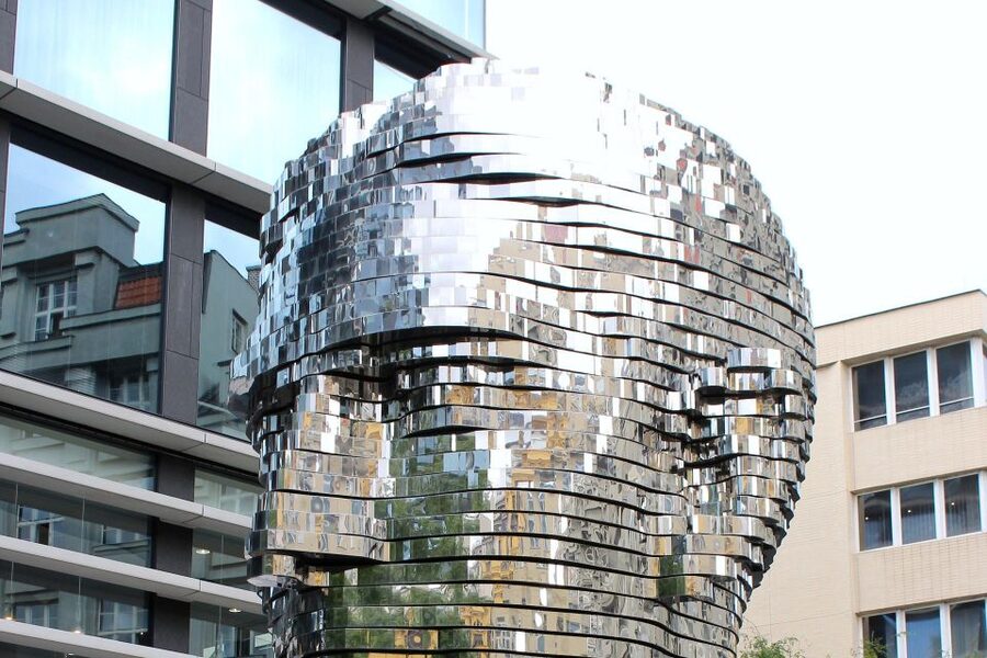 Contemporary art tour in Prague: the works of David Černý - Ten works in 90 minutes, across Malá Strana, Staré Město, and Nové Město