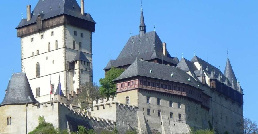 Countryside Bike Tour From Prague To Karlstejn Castle - Why This Prague to Karlštejn Ride Works as a Real Escape