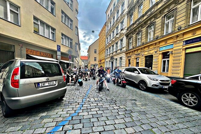 Create your own route on eScooter and enjoy Prague on wheels! - Hradčany to Prague Castle: views, St Vitus Cathedral, and photo breaks