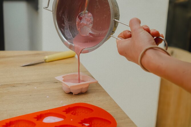 Creative Melt & Pour Soaps Making Workshop in Prague - Where The Workshop Starts: Slezká 1286/78 In Prague 2