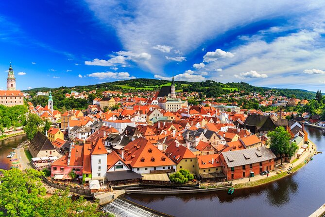 Day Trip to the Fairytale Town of Cesky Krumlov - Why Český Krumlov feels like a fairytale day trip