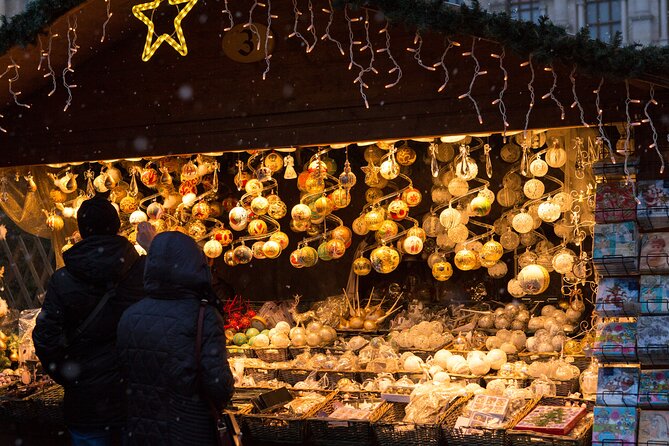 Discover Prague's Christmas Market Magic with a Local - Practical Tips for Prague Christmas Markets in Winter