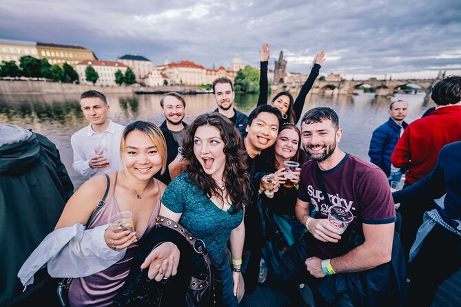 Drunken Monkey Prague Boat Party w/ 2hr Open Bar, DJ & Club Entry - Timing and the 10:00 pm rule: why your night changes