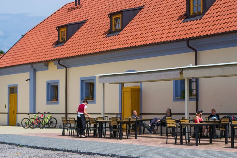 E-Bike Day Trip: Visit a Roman Castle and Taste Craft Beer - Why This E-Bike Day Starts at the Edge of Prague