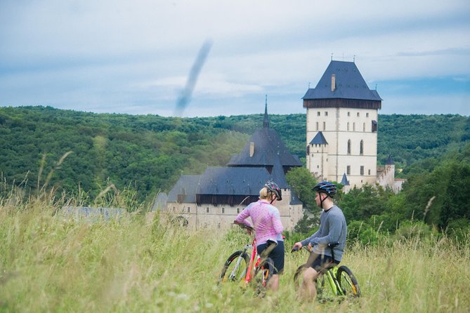 E-Bike Full-Day Trip From Prague: The Mighty Karlstejn Castle - Quick hits on the Prague to Karlstejn e-bike day