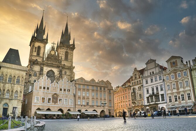 e-Scavenger hunt Prague: Explore the city at your own pace - Starting at nám. Curieových 100, and what you need on your phone