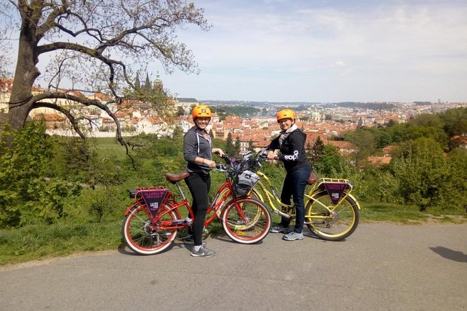 eBike rental - 3hrs - What You Get With the Rental (Helmet, Lock, Bell, Map)