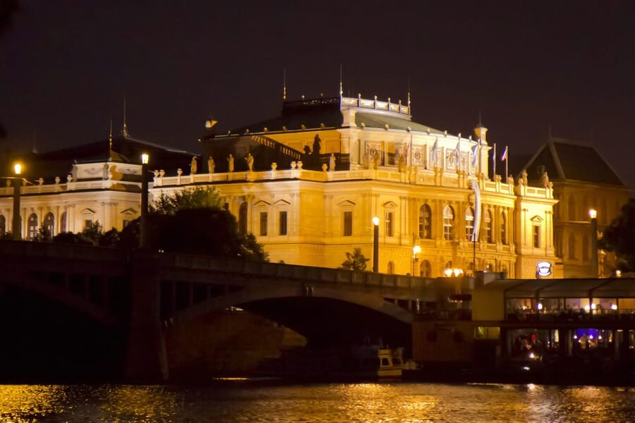 Exceptional Private Prague bike tour - Meeting at Praha Bike Office and choosing your route