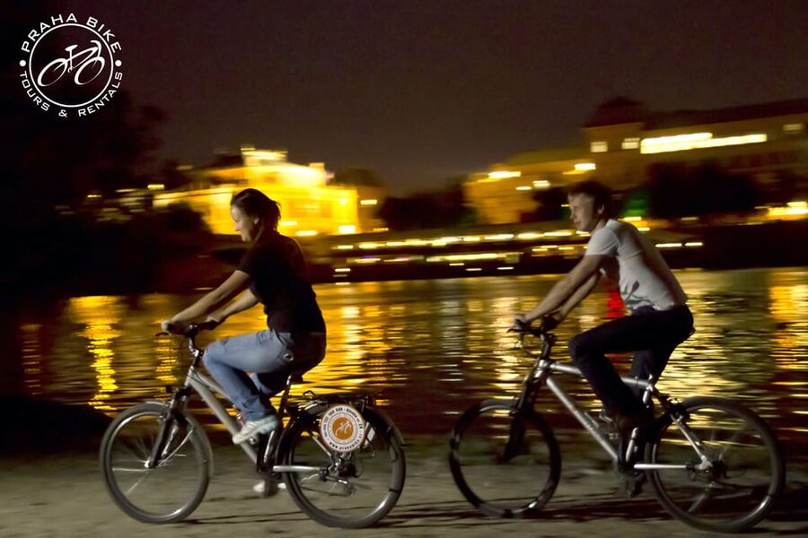 Exceptional Private Prague bike tour - Practical tips to make the 3 hours feel easy