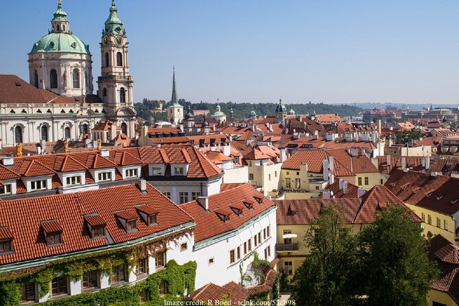 Explore the Historic Prague Castle: Private Half-Day Walking Tour - Photos, pacing, and where “free time” matters