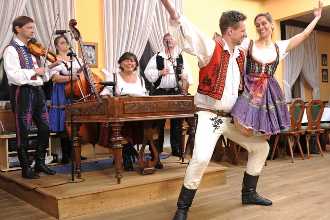 Folklore Evening with Music and Dinner - Why a Prague Folklore Dinner Beats a Random Dinner Walk