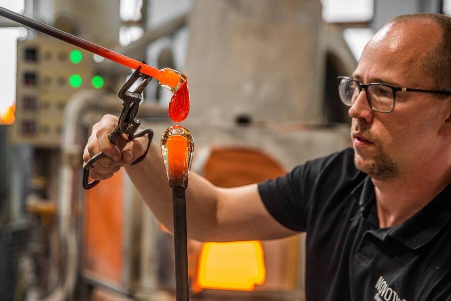 From Prague: Bohemian Glass Crystal Private Tour with Lunch - Key Points to Know Before You Go