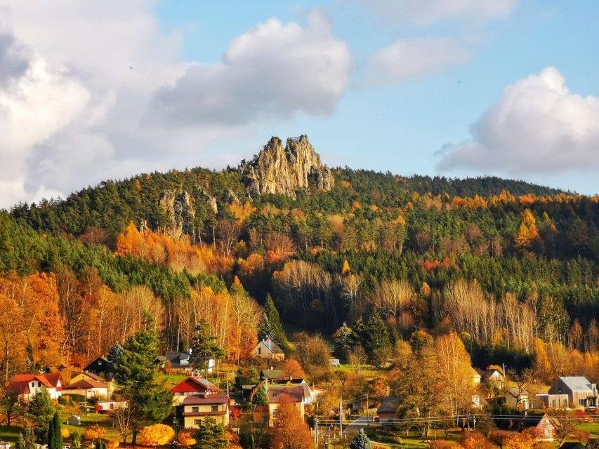 From Prague: Bohemian Paradise - Full-Day Hiking Trip - The pace and weather reality: 16 km rain or shine
