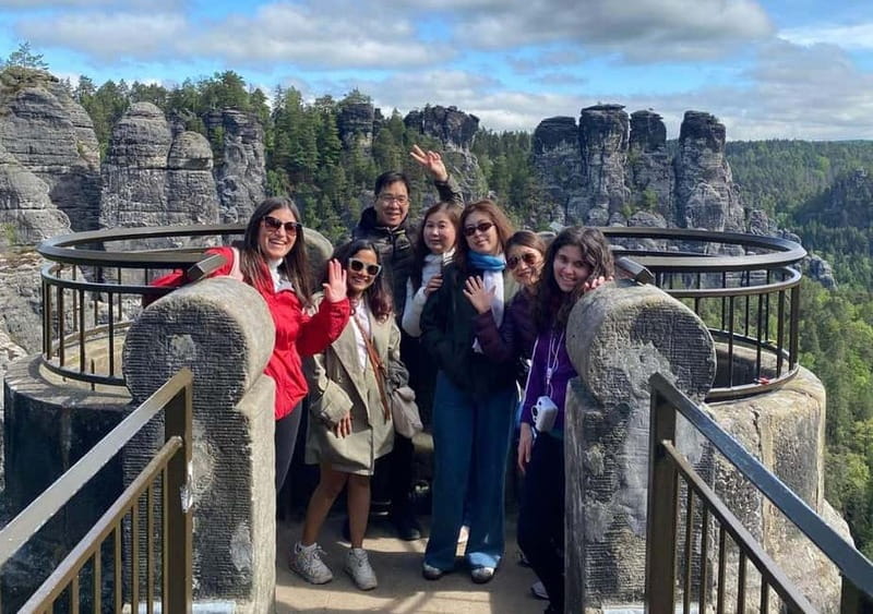From Prague: Bohemian & Saxon Switzerland All-Inclusive Tour - The 1905 Czech Lunch Stop: Steampunk Gears, Streamside Stone, and Veg Options