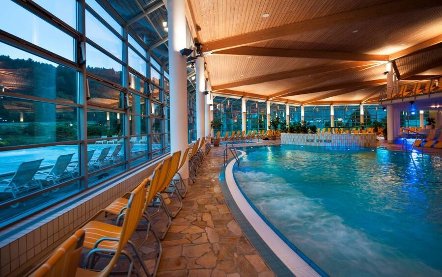 From Prague: Bohemian Switzerland & Thermal Baths Tour - From Prague in a small group, with real comfort