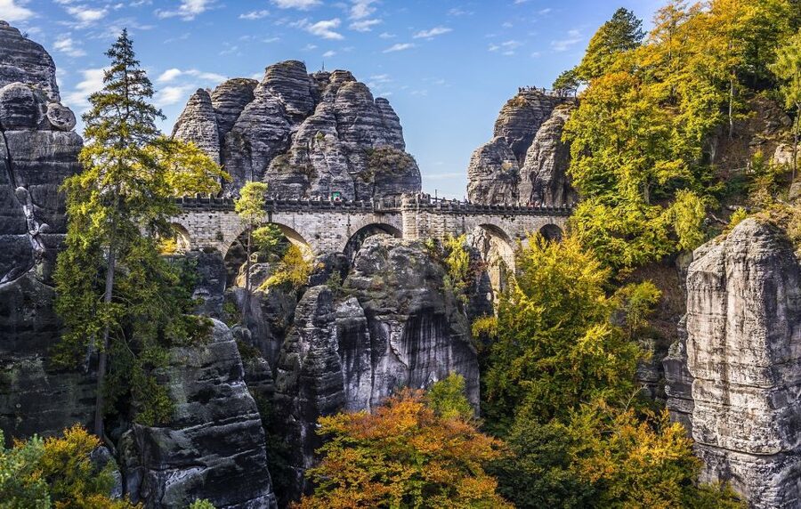 From Prague: Bohemian Switzerland & Thermal Baths Tour - Toskana Therme: pools, saunas, and the Liquid Sound Temple show