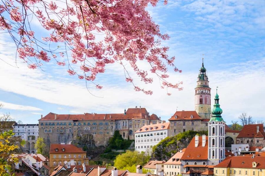 From Prague: Český Krumlov & Holašovice Village Day Tour - From Prague to South Bohemia, with pickup that actually helps