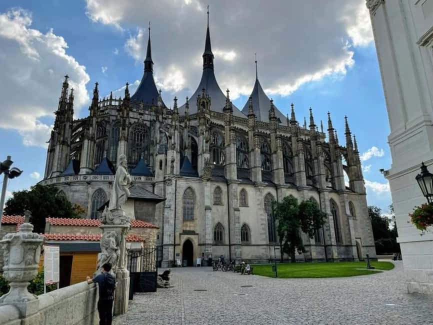 From Prague: Day Trip to Kutna Hora with Czech Lunch - Why the small-group pacing feels better than trying to DIY it