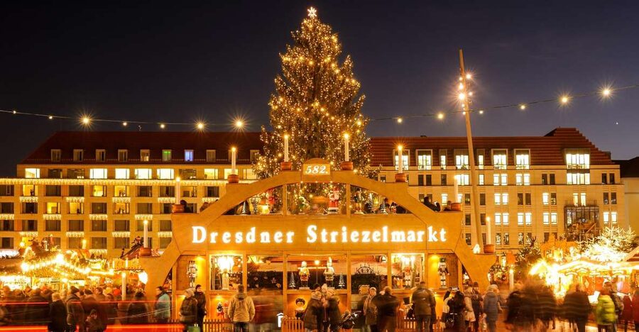 From Prague: Dresden Xmas Market & Saxon Switzerland Tour - Dresden and Saxon Switzerland in One Christmas Day