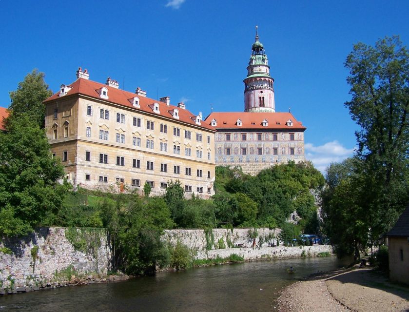 From Prague: Full-Day Trip to Český Krumlov - Your 3-hour free time, how to use it without feeling rushed