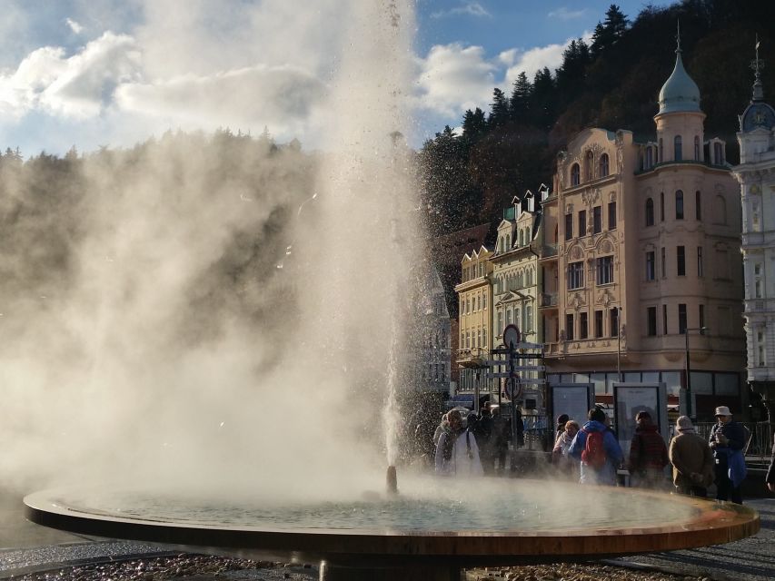 From Prague: Karlovy Vary Full-Day Tour - First impressions in Karlovy Vary: promenade strolls and spa-town views