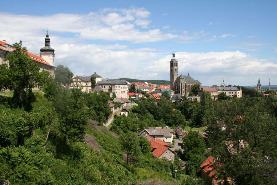 From Prague: Kutná Hora Day Excursion with Bone Church - Key Points to Know Before You Go