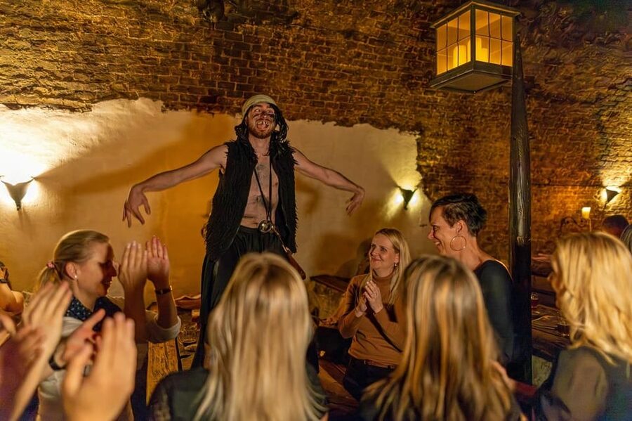 From Prague: Medieval Dinner, Show, Castle and Brewery - Baroque Dětenice Castle: photos, hunting trophies, and a quick circuit