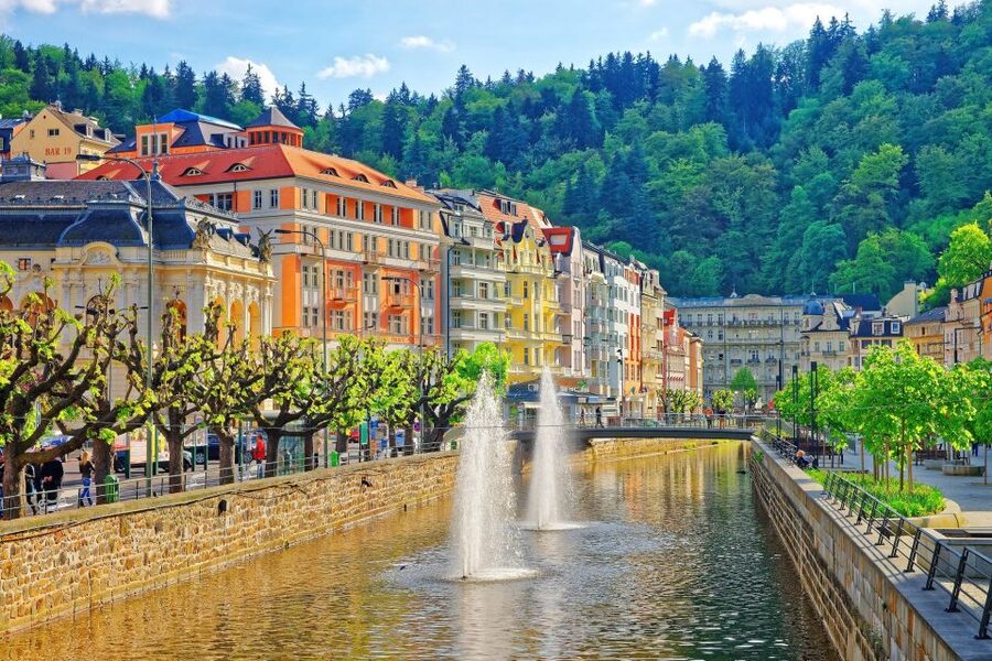 From Prague: One day trip to Karlovy Vary - Key Highlights You Should Plan Around