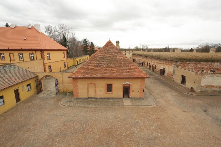 From Prague: Terezin Concentration Camp & Memorial Tour - Stop 3: Small Fortress prison, tight spaces, and “how it felt” storytelling