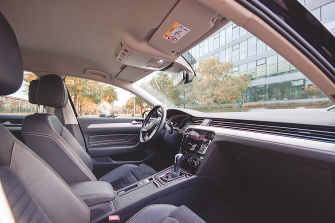 From Prague to Passau - Private Transfer by LIMOUSINE 3+1pax - On the road: planned restroom and restaurant stops
