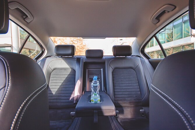 From Prague to Passau - Private Transfer by LIMOUSINE 3+1pax - Timing that works, plus confirmation that keeps you calm