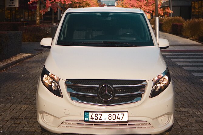 From Prague to Passau - Private Transfer by MINIVAN Mercedes Vito 8+1pax - The Drive Time and How to Plan Your Day